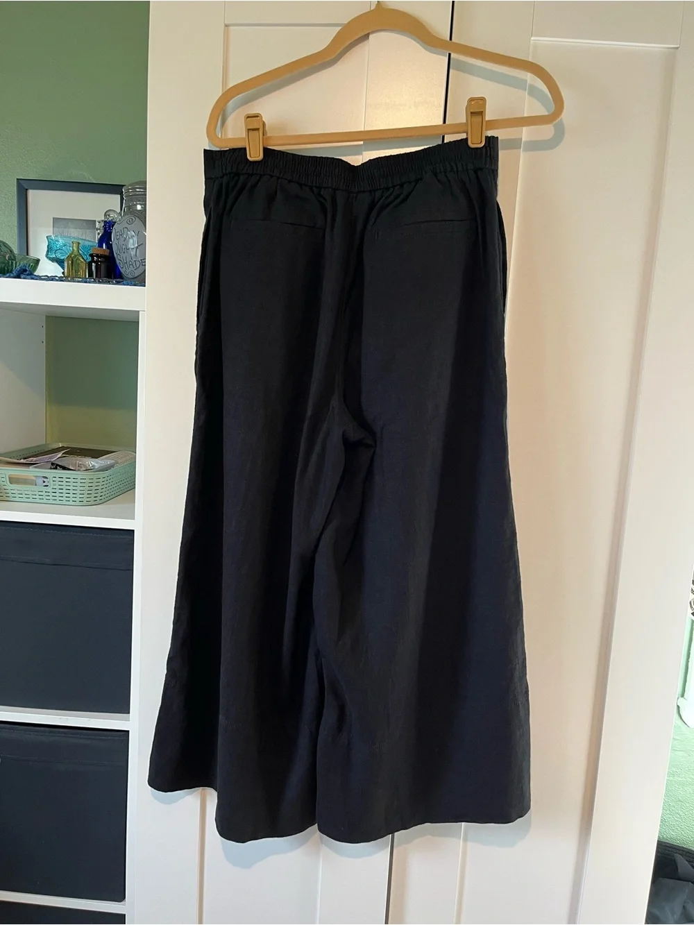 Banana Republic Black Wide-Leg Crop Pants